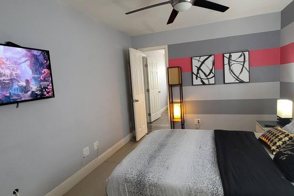K - Fully Remodeled And Professionally Decorated Las Vegas Exterior foto